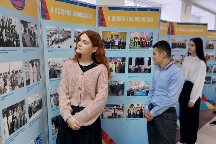 Открыта передвижная фотовыставка к юбилею Открыта передвижная фотовыставка к юбилею
