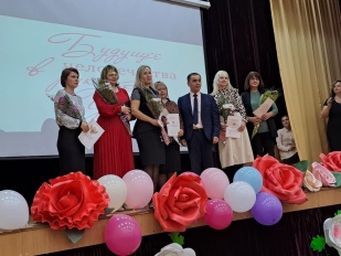 День учителя в Лениногорском политехническом колледже 