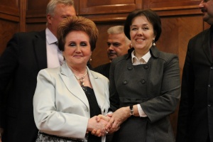 СМЕНА ЛИДЕРА СМЕНА ЛИДЕРА