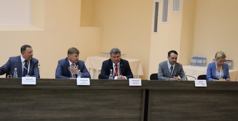 Семинар в Ялте: работа на опережение Семинар в Ялте: работа на опережение